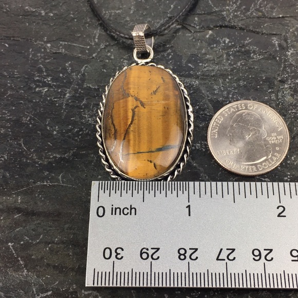 Tiger’s Eye Stone Pendant Necklace - Picture 10 of 10